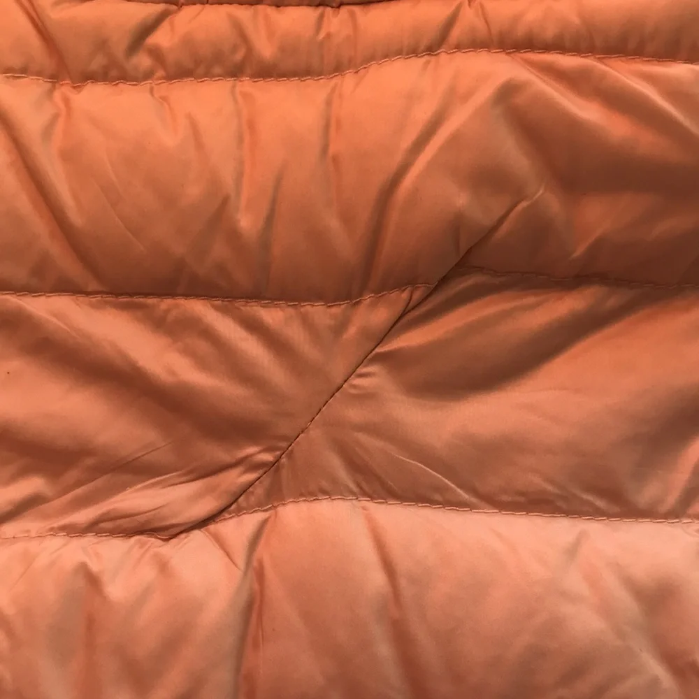Childrens cream colored puffer jacket with one repair as shown in picture - Picture 3 of 5